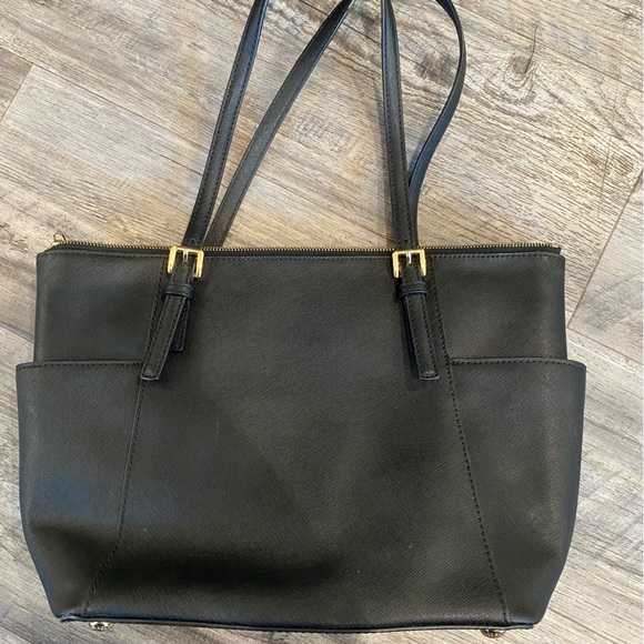 Michael Kors Purse - Picture 2 of 10